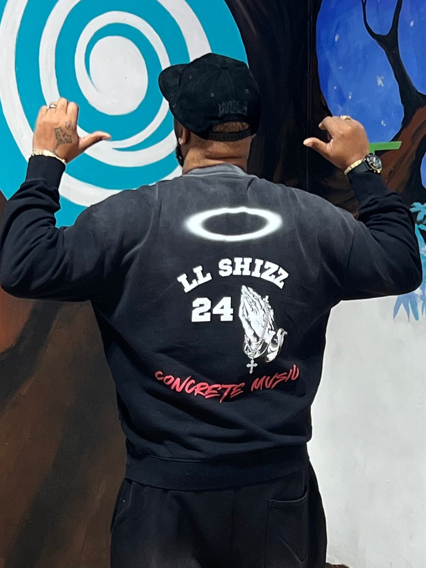 LLSHIZZ MERCH Crewneck